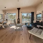 Raudnes Panorama * Trontveit